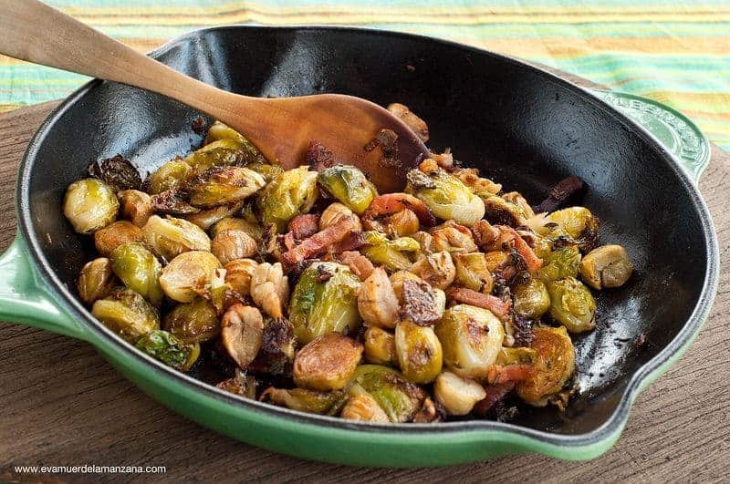 Receta: Coles de Bruselas asadas con Bacon y Castañas