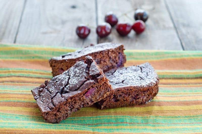 Receta: Brownies de Cereza con Doble Chocolate