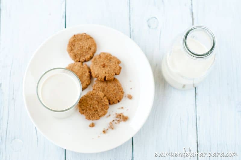 Receta de horchata de chufas casera y galletas con su pulpa Receta de horchata de chufas casera y galletas con su pulpa