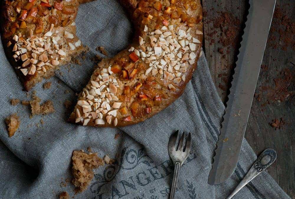 Roscón de reyes (sin gluten) con naranja confitada